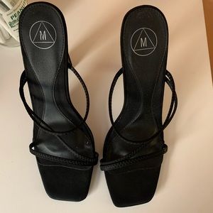 Sandal heels